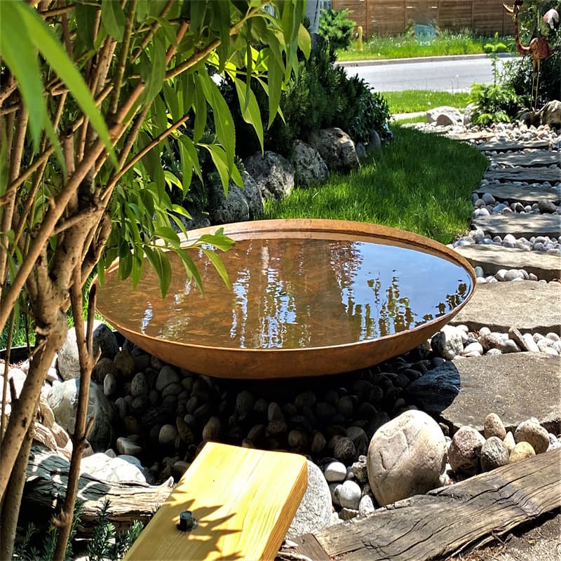 <h3>maintenance-free modern outdoor water fountain--AHL Corten Steel</h3>
